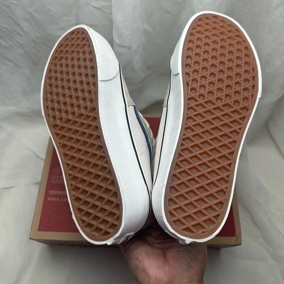 Vans Sk8- High-Tops pig Suede Sherpa Platform Sneaker size 5 - Picture 6 of 7